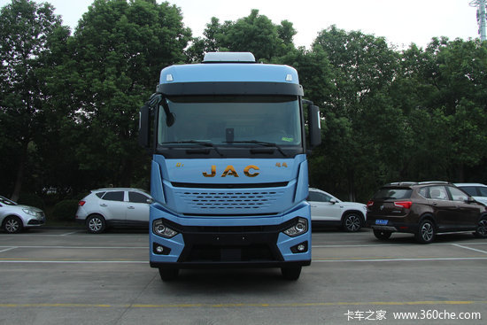 江淮 超越q7重卡 520马力 6x4 amt自动挡牵引车(国六)(hfc4254p1k8e33