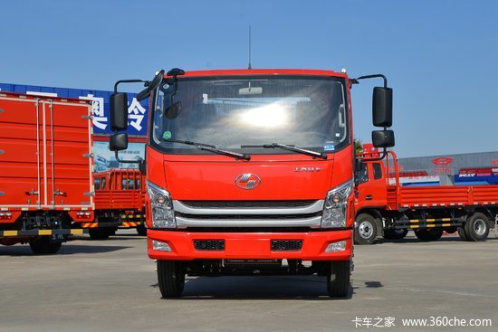 跃进 超越c500 143马力 3.82米排半栏板轻卡(国六)(sh1043zfdcwz5)