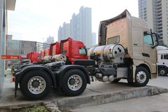 中国重汽 HOWO TH7重卡 480马力 6X4 AMT自动挡LNG牵引车(国六)(ZZ4257V384HF1LB)