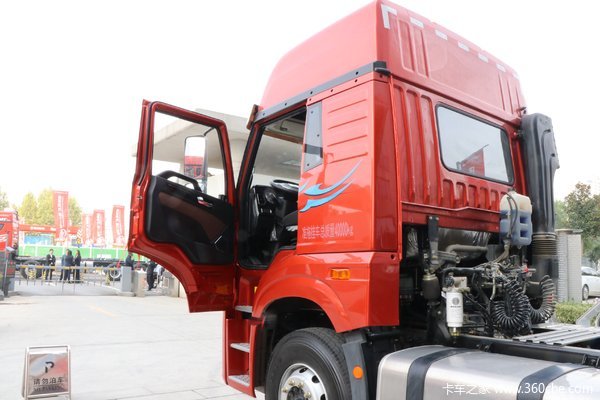 青岛解放悍vh460马力64牵引车领航版交伍仟抵二万