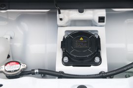X30EV 电动封闭厢货外观图片