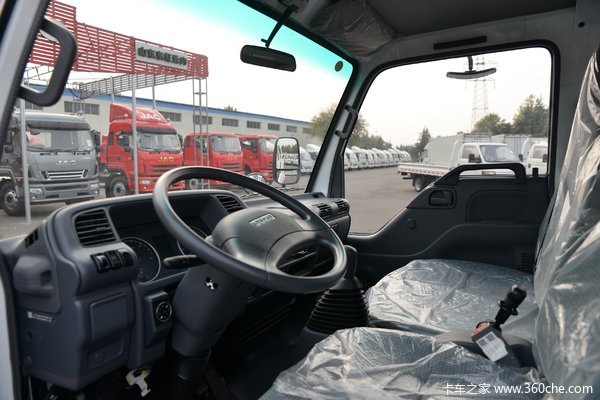 庆铃五十铃100p双排栏板车促销活动中