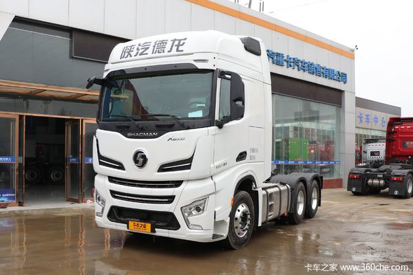 陕汽重卡 德龙X6000 560马力 6X4 AMT自动挡牵引车(速比2.643)(国六)(SX4259GD4Q2)