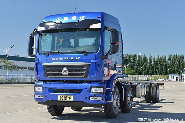 中国重汽 汕德卡SITRAK G5重卡 290马力 6X2 9.52米厢式载货车(ZZ5256XXYN56CGF1)