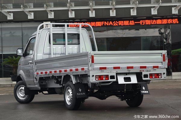 购金卡S3载货车 享高达0.2万优惠