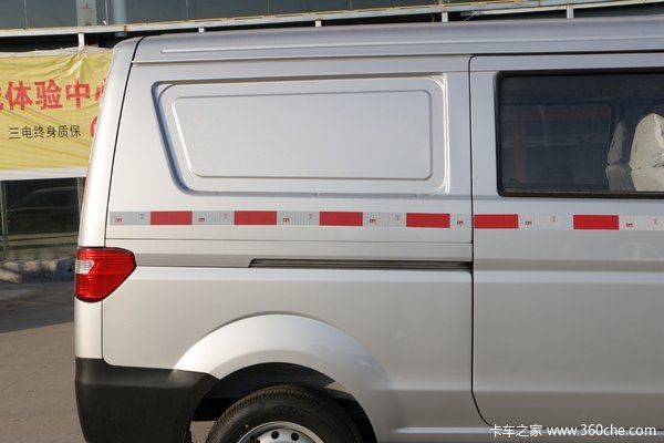 小海狮X30封闭货车限时促销中 优惠0.3万