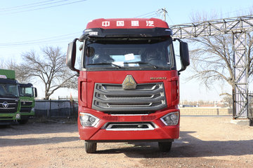 中国重汽 豪沃N5W中卡 顶配版 220马力 4X2 6.75米栏板载货车(国六)(ZZ1187K511JF1)