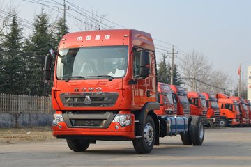中国重汽 HOWO TX 290马力 4X2 9.6米翼开启厢式载货车(国六)(ZZ5187XYKN711GF1)