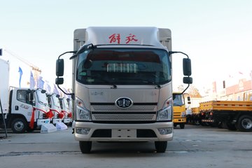 解放领途180马力478米排半仓栅式轻卡宽体国六ca5090ccyp40k59l3e6a84