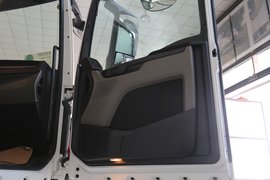 TGX 牵引车驾驶室                                               图片