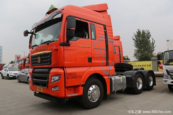 中国重汽 汕德卡SITRAK G7重卡 540马力 6X4 AMT自动挡危险品牵引车(速比3.08)(ZZ4256W324HF1W)