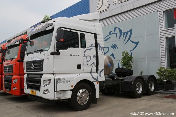 中国重汽 汕德卡SITRAK G7重卡 460马力 6X4 LNG危险品牵引车(速比3.36)(ZZ4256V384HF1LW)
