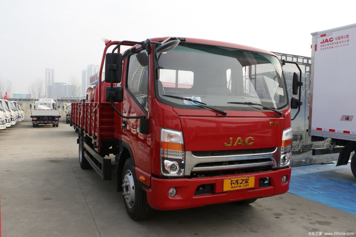 江淮 帅铃Q7 舒适版 170马力 4.845米排半栏板载货车(国六)