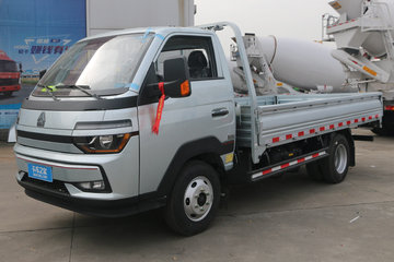 中国重汽howo智相122马力4x236米单排栏板小卡zz1047f3111f145