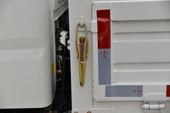 福田 奥铃捷运 经典版 132马力 3.8米排半栏板轻卡(国六)(BJ1041V9JDA-AB1)