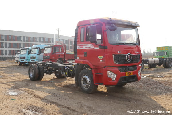 陕汽重卡 德龙L5000 轻量化版 240马力 4X2 6.8米栏板载货车(国六)(SX1189LA501F2)