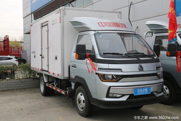 中国重汽HOWO 小将 127马力 4X2 3.8米冷藏车(ZZ