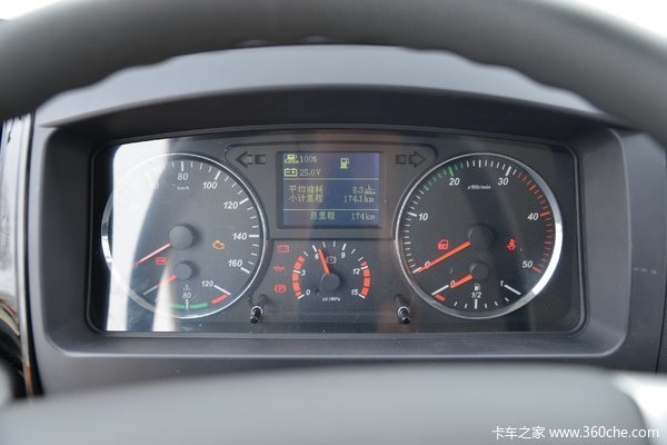 解放卡车 虎V载货车无锡市火热促销中 让利高达0.4万