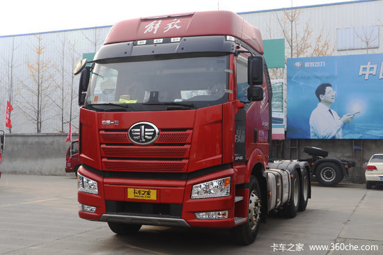 一汽解放新j6p重卡质惠版30510马力6x4amt自动挡牵引车国六后桥440冲