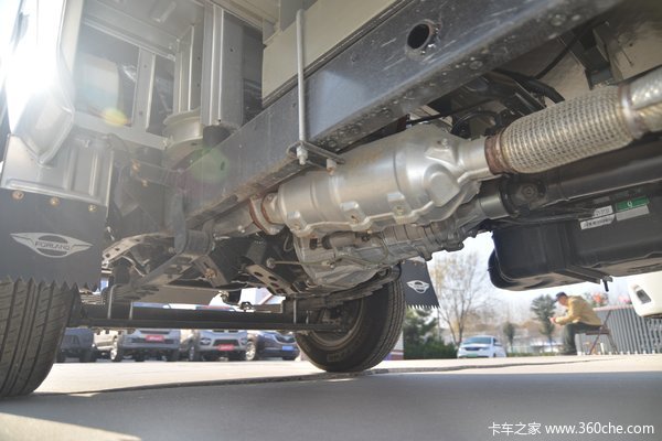 驭菱载货车苏州市火热促销中 让利高达0.8万