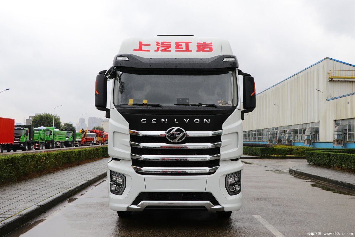 上汽红岩 杰狮H6 重载版 4X2 换电式纯电动牵引车