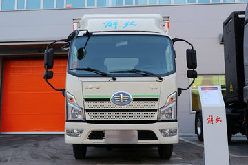 解放 蓝途 4.5T 4.16米单排燃料电池厢式轻卡30.1kWh