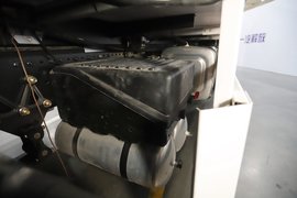 解放J6P 冷藏车底盘                                                图片