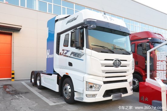 一汽解放j7重卡6x4燃料电池牵引车