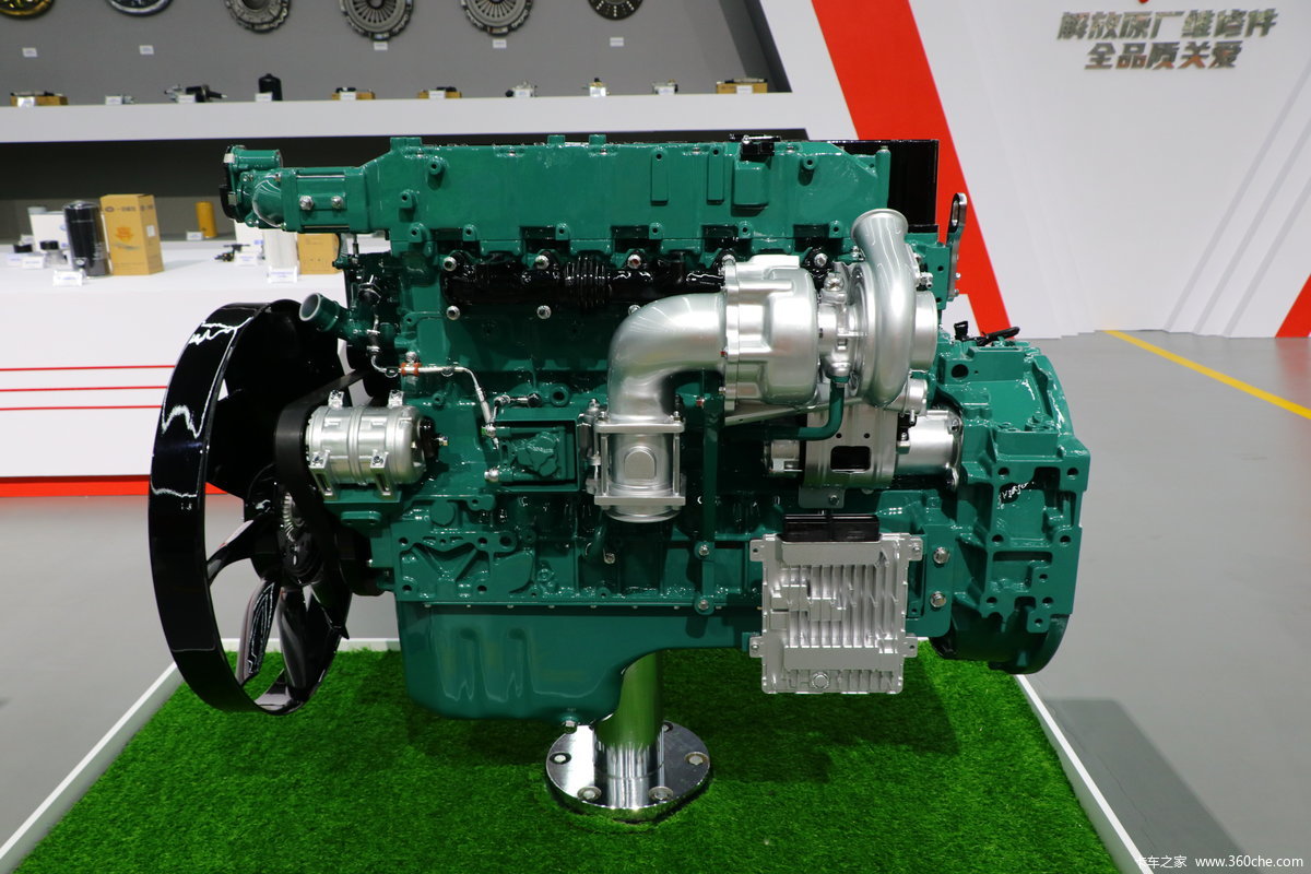 大柴CA6DK2-36E65 360马力 7.8L 国六 柴油发动机