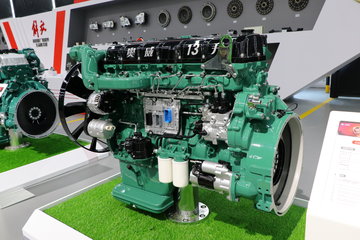 锡柴CA6DM3-60E610 600马力 12.5L 国六 柴油发动机