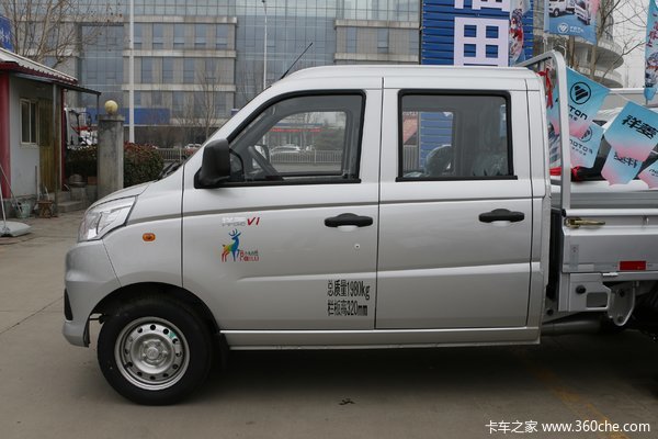 福田祥菱v1欢迎新老客户来店详询试乘试驾