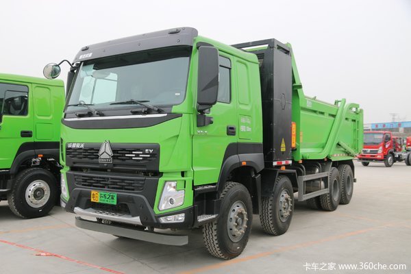 中国重汽成都商用车 V7-X 31T 8X4 7.6米纯电动自卸车(ZZ3312V4267Z1BEV)284.39kWh