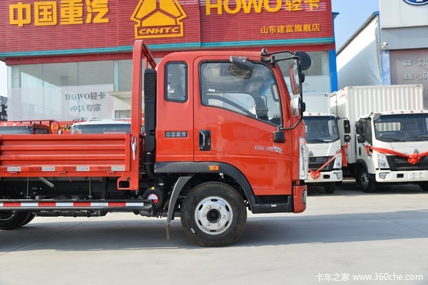 中国重汽HOWO 悍将 150马力 3.85米排半栏板轻卡(国六