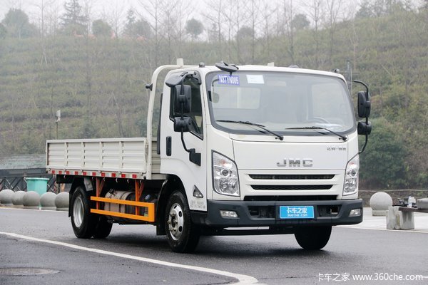 江铃汽车载货车凯威在载货车进行优惠促销活动优惠高达1万元