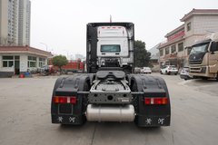 中国重汽 黄河 X7重卡 570马力 6X4 AMT自动挡牵引车(国六)