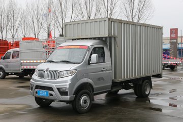 金杯 T50 1.5L 102马力 汽油 3.17米单排厢式微卡(JKC5034XXYD6L1) 卡车图片
