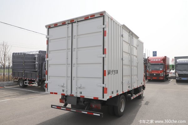 中国重汽HOWO 悍将 160马力 4.15米单排厢式轻卡(国六
