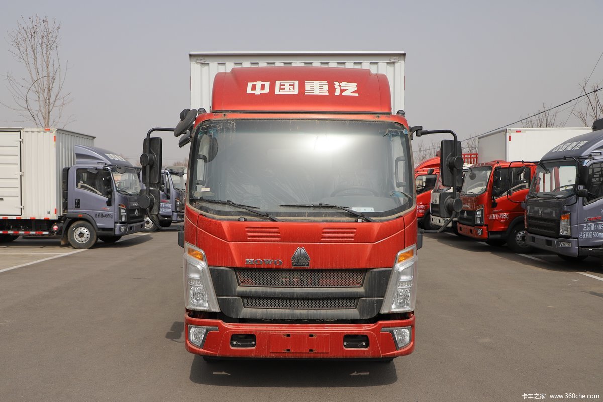 中国重汽HOWO 悍将 150马力 3.85米排半厢式轻卡(国六)