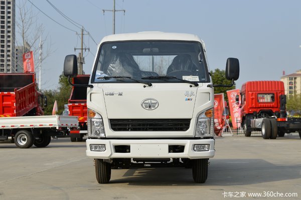 一汽红塔 解放霸铃1系V6 102马力 3.32米排半厢式轻卡(国六)(CA5040XXYK3LE6)