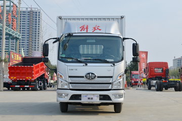 解放领途中体150马力378米排半厢式轻卡国六ca5040xxyp40k59l2e6a85