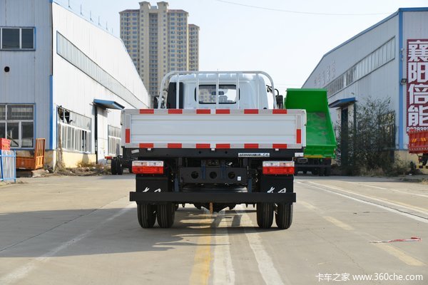 购福瑞卡F5载货车 享高达2.2万优惠