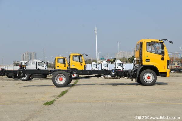 优惠0.1万 北京市多利卡D8载货车系列超值促销
