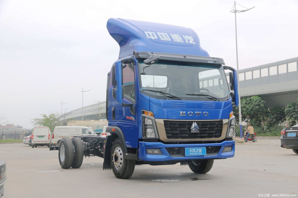 中国重汽HOWO 统帅 190马力 5.5米单排厢式载货车(国六)