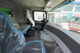 欧曼GTL 自卸车驾驶室                                               图片