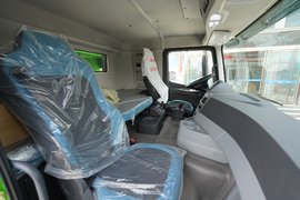 欧曼GTL 自卸车驾驶室                                               图片