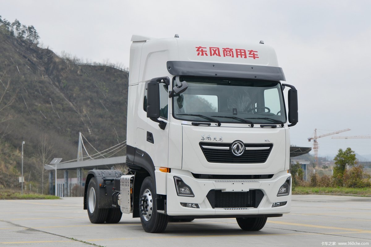 东风商用车 天龙KL重卡 480马力 4X2 AMT自动挡牵引车(国六)(速比2.643)