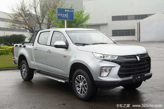 0t汽油 184马力 四驱自动 斗式双排皮卡(国六)