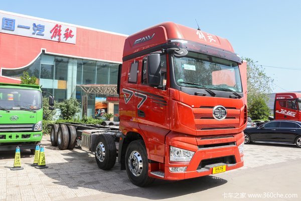 一汽解放j7重卡460马力8x495米仓栅式载货车