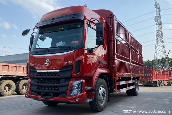 东风柳汽新乘龙m3中卡220马力4x268米仓栅式载货车国六lz5180ccym3ac1