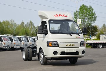 江淮 恺达X5 1.6L 120马力 汽油 3.11米单排厢式微卡(国六)(HFC5030XXYPV4E4B3S) 卡车图片